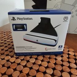 PlayStation Portal Charger PS5 Official - New, Sealed In Box 