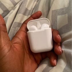 AirPods