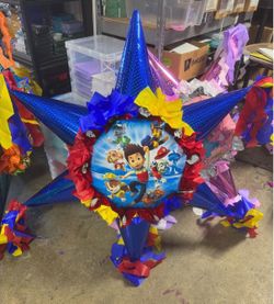 Paw patrol bola star pinata
