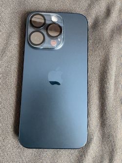 iPhone 15 Pro 256GB - Blue Titanium