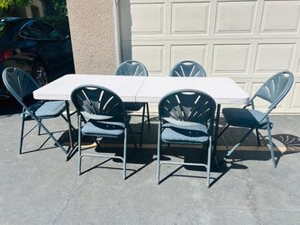 Set of 10 Padded Folding Chairs – Blue Shell Back