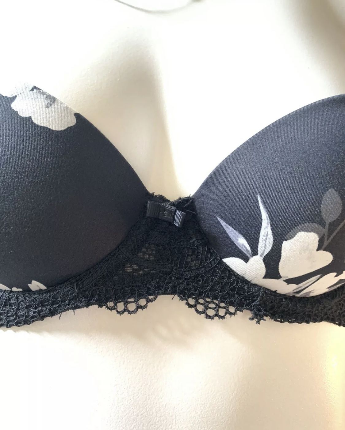 NEW 34DDD Women's Everyday Lightly Lined Demi T-Shirt Bra Auden Black  Converts To racerback for Sale in Katy, TX - OfferUp
