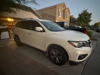 2018 Nissan Pathfinder