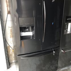 Frigidaire French Door Refrigerator Black Steel New