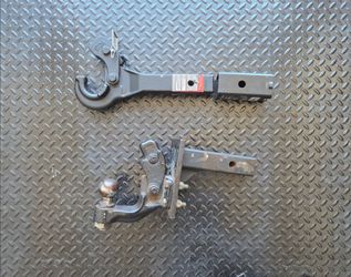 Pintle Hook + Combination Hitch + 2.5 in Sleeve
