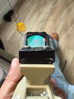 Red dot attachment