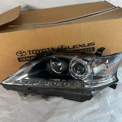 Driver Side OEM MINT Condition Headlamp For Sale 