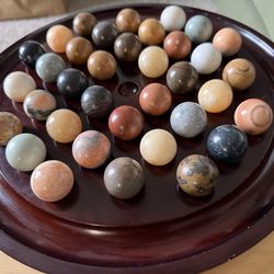 Vintage The Bombay Company Wood Solitaire Game 1994 -36 Large Heavy Stone Marbles