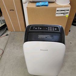 Honeywell AC 10,000 BTU Portable Air Conditioner