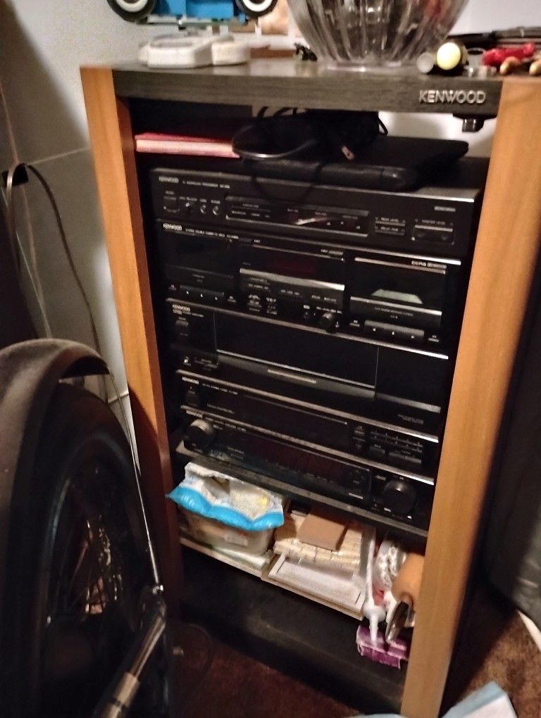 Kenwood Rack System