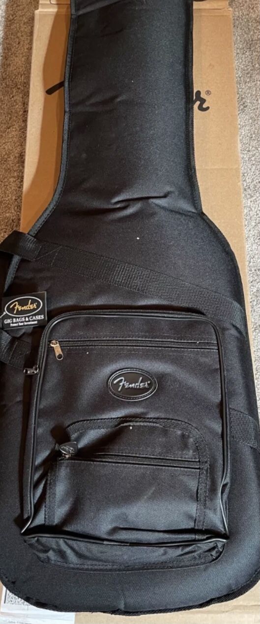 Tom Delonge Fender Black Stratocaster
