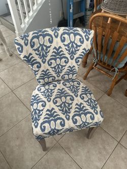 Accent Chair