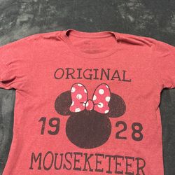 Red Minnie Mouse shirt