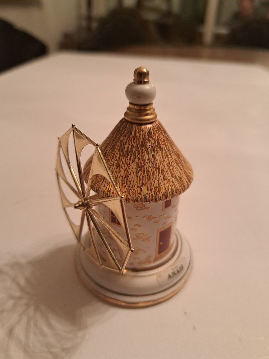 Venus Serie Greece Porcelain Windmill Solid Perfume Bottle 3.5" Pre-owned In Excellent Condition 