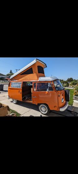 1975 VW Bus