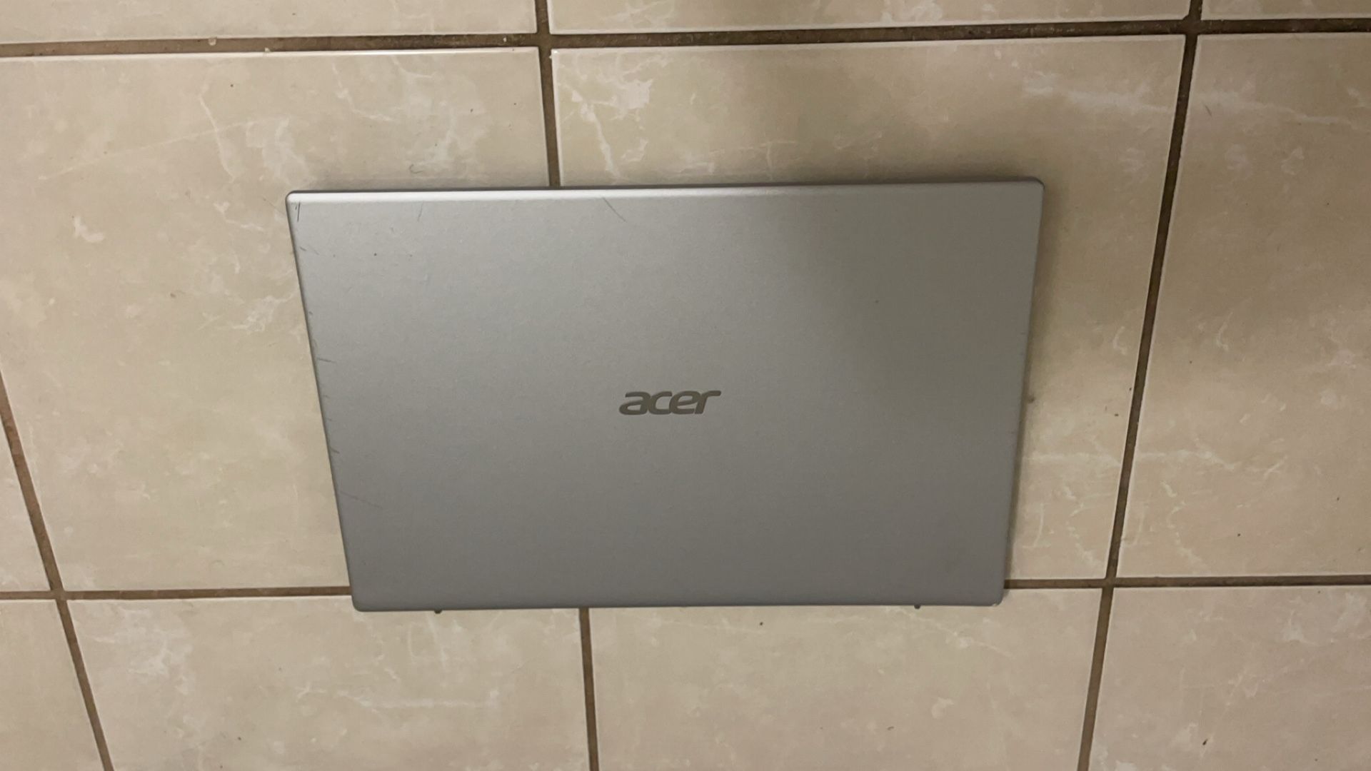 Acer Aspire 3