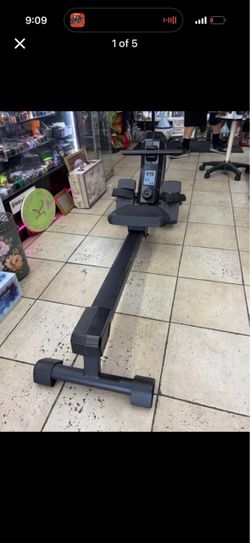 Merax Magnetic Rowing Machine / Indoor Rower with Digital LCD Monitor (Black/Blue)