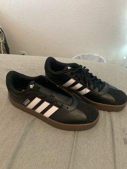 Sz. 11!Adidas Black Low-Top Sneakers with Gum Sole
