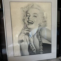 Vintage Marilyn Monroe portrait print