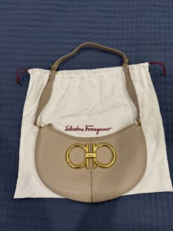 Salvatore Ferragamo Maxi Gancio Leather shoulder bag