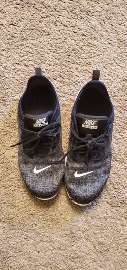 Nike Flex try size 9