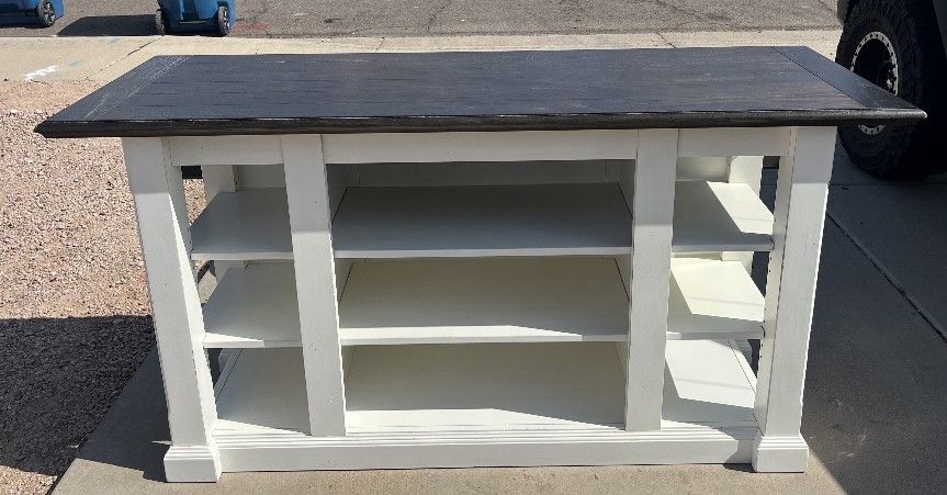 Kitchen Table. Island Table. Dining Table.