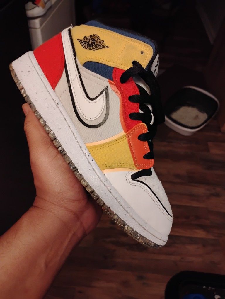 AJ 1 SIZE 5.5Y