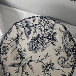 Vintage  Fine Porcelaine China