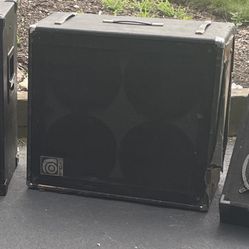 Retro Ampeg Bass Cab 