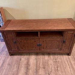 Console TV Table/Entertainment Center