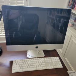  iMac 21.5 , 500 GB, WITH DVD