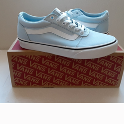 Vans multiple sizes read entire description