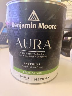 3 GALLONS OF AURA INTERIOR COLOR LOCK PAIN BENJAMIN MOOR