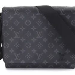 Louis Vuitton Men’s Crossbody Shoulder Bag 