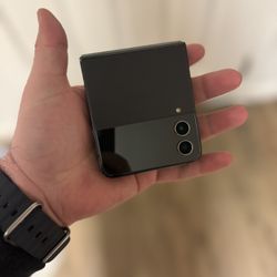 Galaxy Z Flip 4 128gb Unlocked 