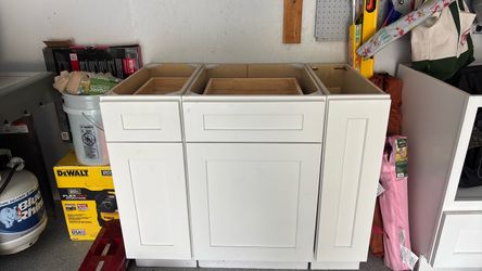3 cabinet