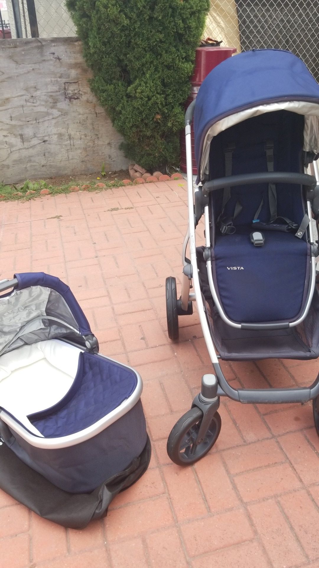 Uppababy Vista Stroller & Bassinet