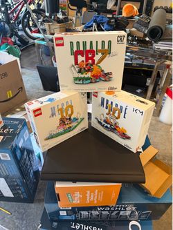 FIFA World Cup LEGO sets Ronaldo , Messi