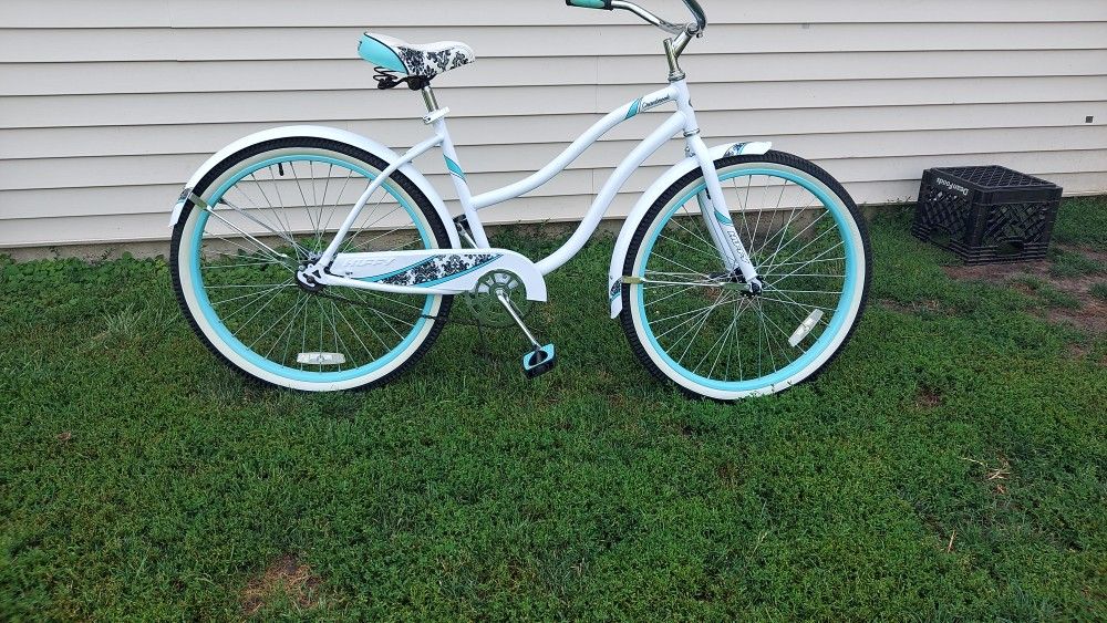 Huffy Cranbrook Cruiser 26"