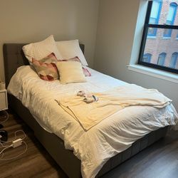 Queen Size Bed With Storage 