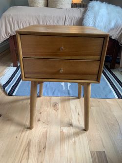 Mid-century Modern Nightstand / End table | 2 Drawers