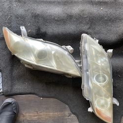 2007 Camry Headlights