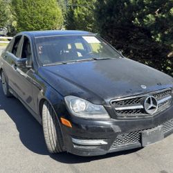 2012 Mercedes Benz C250