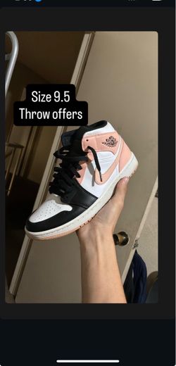 Air Jordan 1 mid pink bubblegum size 9.5