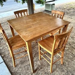 Dining room table set