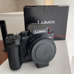 Panasonic LUMIX S5II