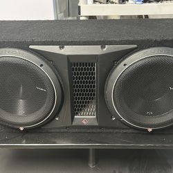 Rockford Fosgate Dual P3 12s