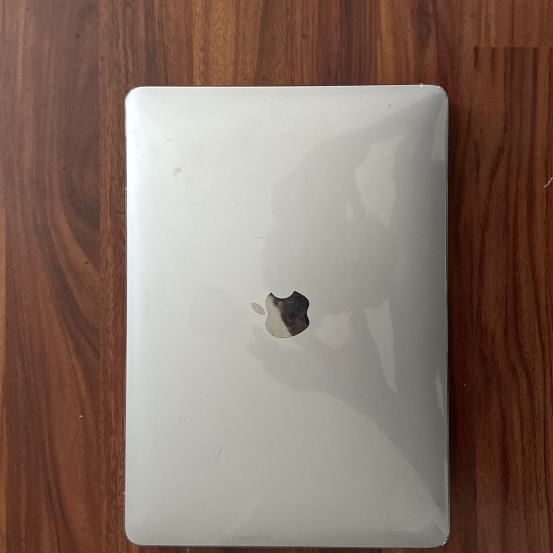 Macbook with Thumb ID 