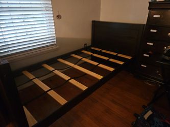 Twin Bed
