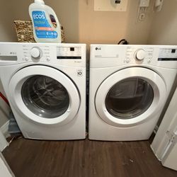 LG Front Load Laundry Washer And Dryer 